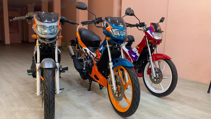 Nova Dash 1994 cùng các xe Nova Dash khác trong shop