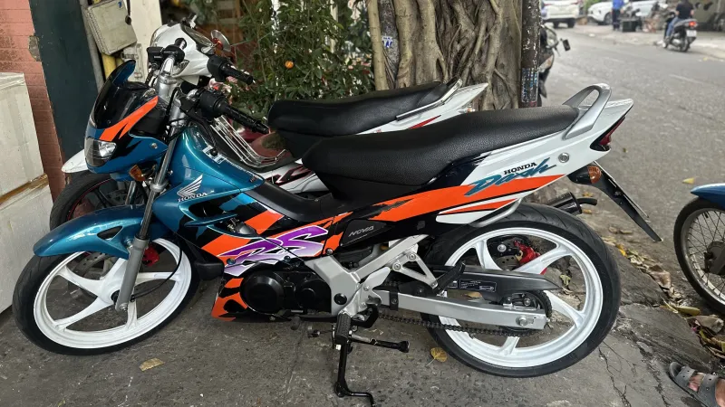 Sạc bình Nova Dash bao lâu, dòng bao nhiêu là đúng? 0,9A trong 5–10 giờ